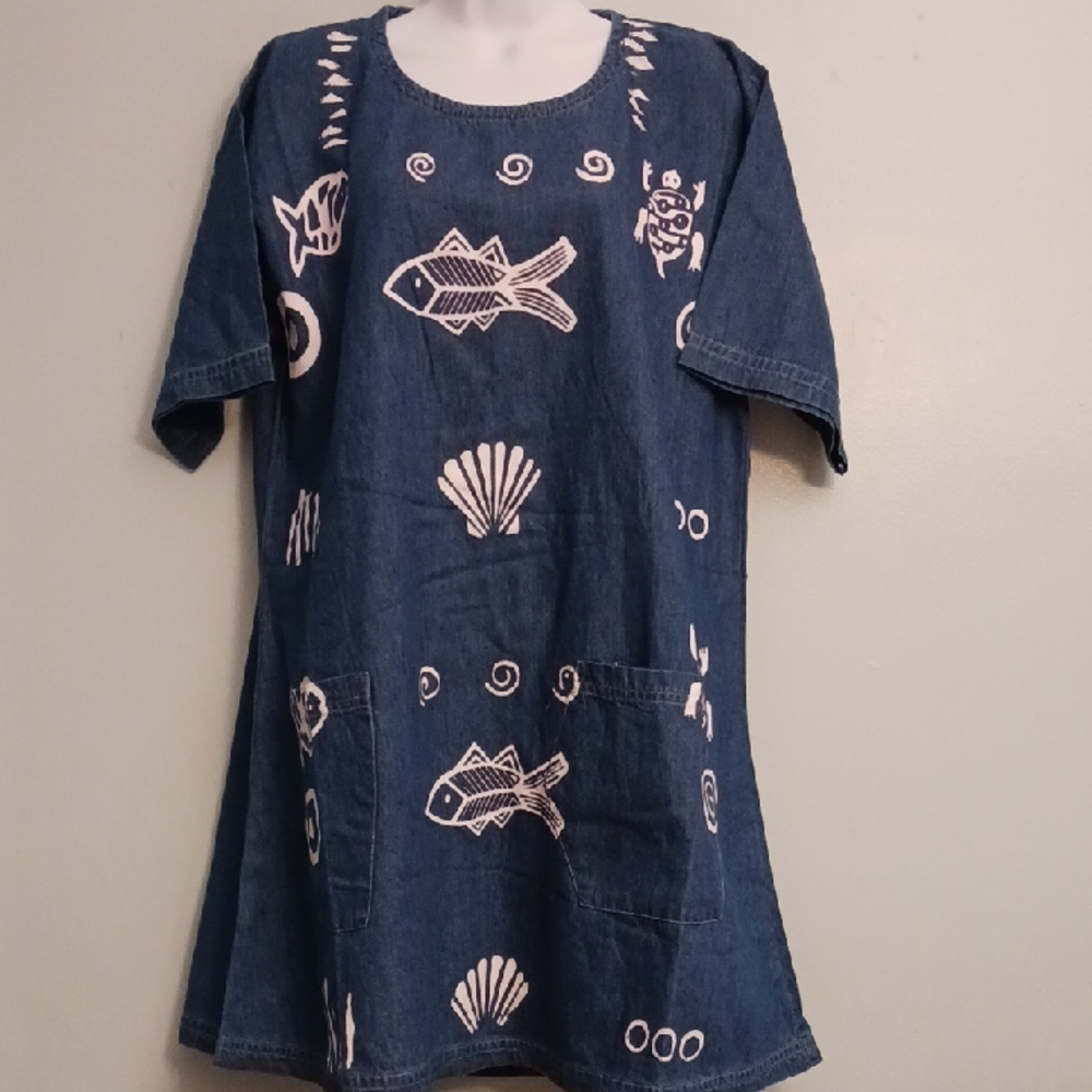Magic size Large women's sea novelty print tunic dress blue denim with pockets.